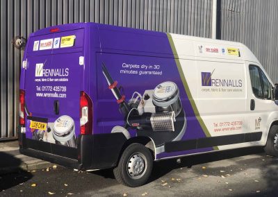 carpet cleaning vehicle